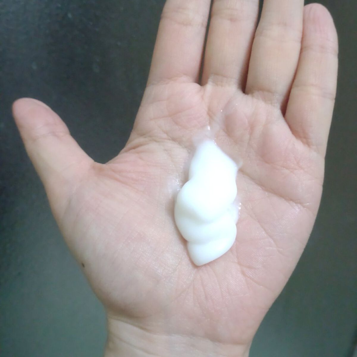 ザビューティ うるツヤチャージヘアパック/エッセンシャル/ヘアマスク・ヘアパックを使ったクチコミ（3枚目）