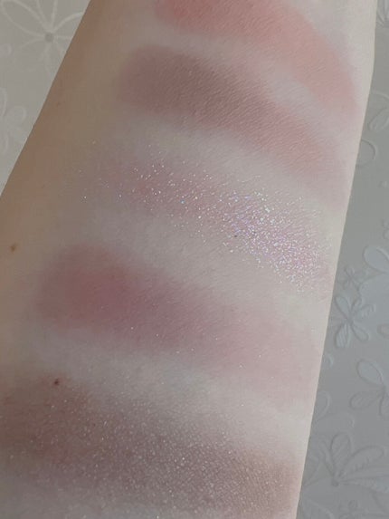 ラックスオンマイアイズ オーロラライト/VAVI MELLO/マルチパレットを使ったクチコミ(4枚目)