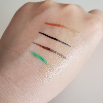 エリアファンディ/UZU BY FLOWFUSHI/リキッドコンシーラーを使ったクチコミ(2枚目)