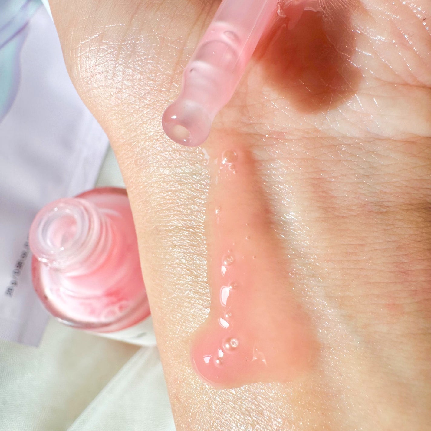 PDRNピンクアンプル PDRN 10,000ppm配合/MEDICUBE/美容液を使ったクチコミ(3枚目)