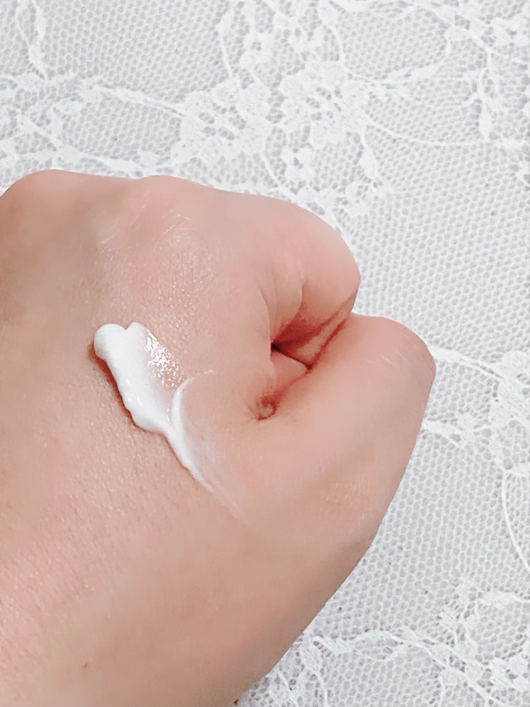 PARFUMED Hand Essence/MayCreate/ハンドクリームを使ったクチコミ（2枚目）