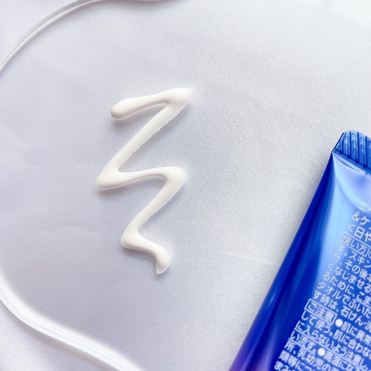 ニベアUV ディープ プロテクト＆ケア エッセンス/ニベア/日焼け止めローションを使ったクチコミ（2枚目）