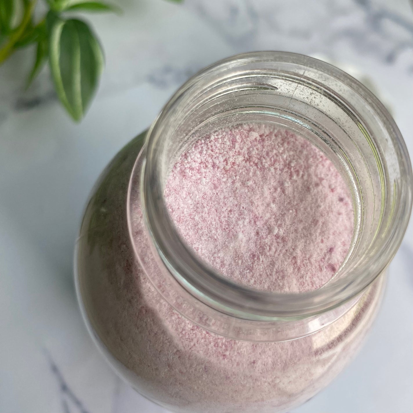 JEJUウィンターチェジュ カメリアバスパウダー/ウ・カンパニー/無機塩系入浴剤を使ったクチコミ(3枚目)