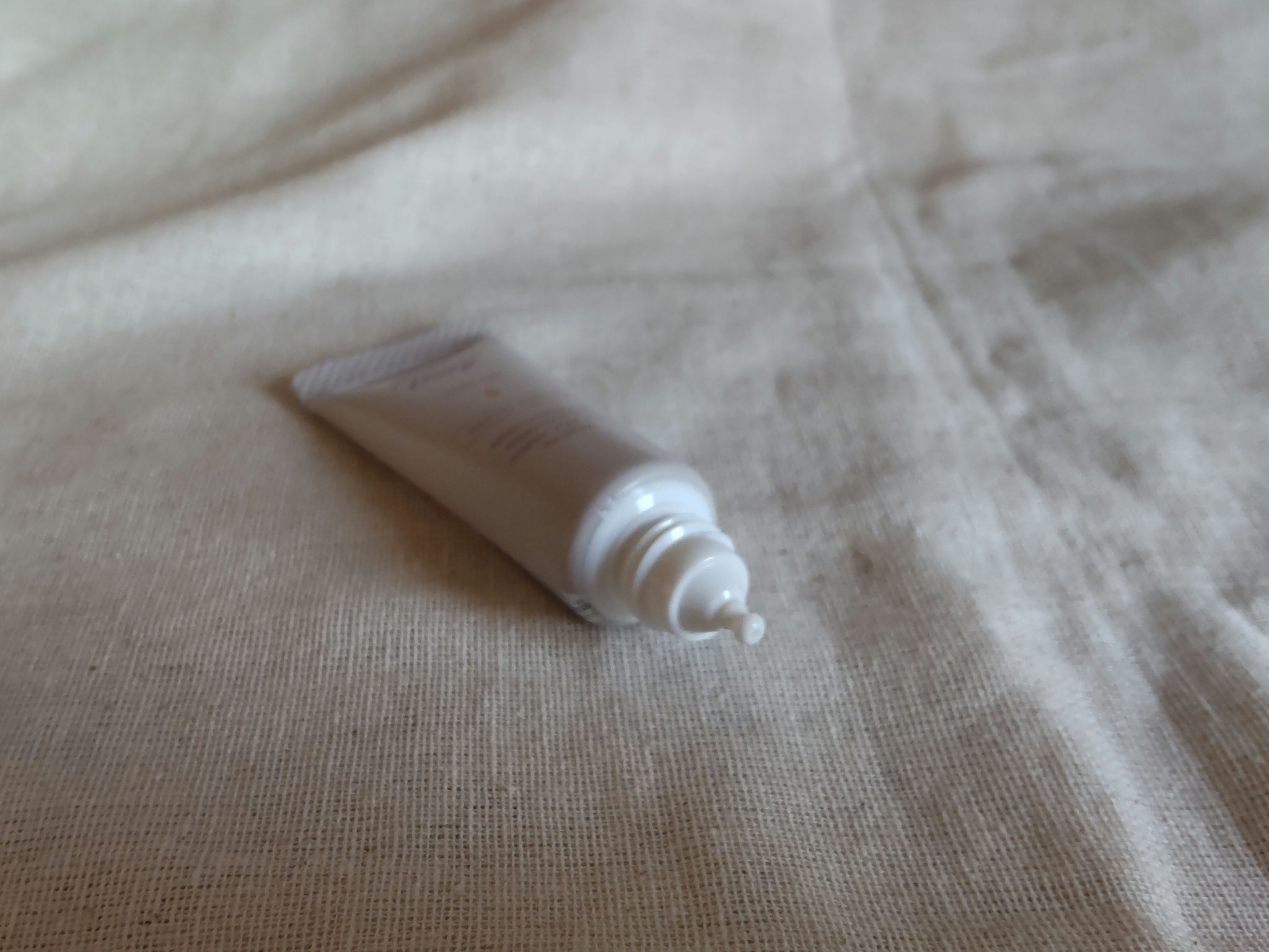 メイクミーハッピー ネイルオイル momo oolong/キャンメイク/ネイルオイル・トリートメントを使ったクチコミ（3枚目）