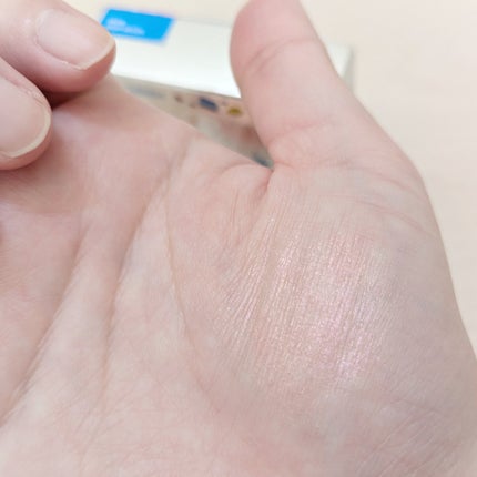 フィー グリッツストーンハイライター/fwee/パウダーハイライトを使ったクチコミ(5枚目)