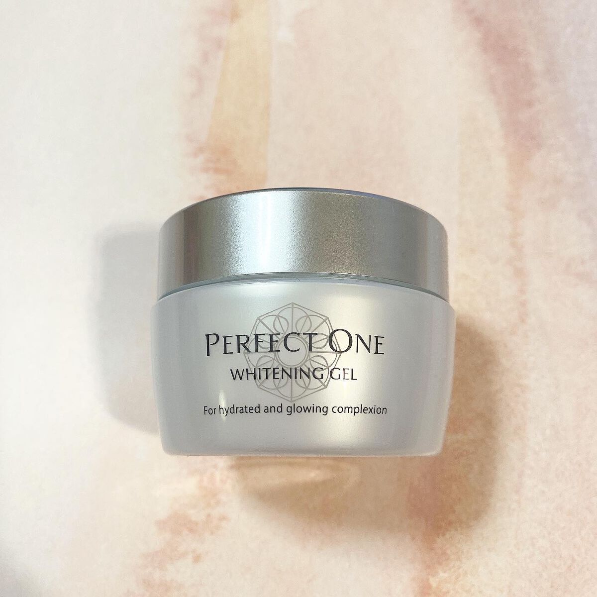 sarako on LIPS 「3つの有効成分を日本で唯一、美白オールインワンジェルに配合!パ..」(1枚目)