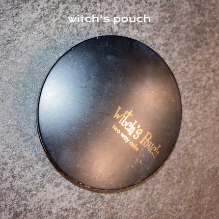 ベルベットトゥーウェイケーキ/Witch's Pouch/プレストパウダーを使ったクチコミ(1枚目)