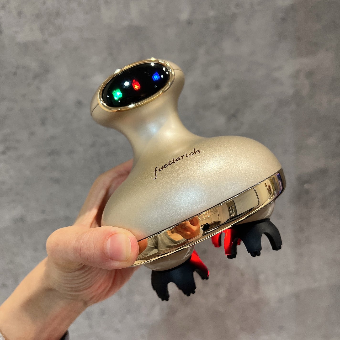 スカルプ ヘッドスパ/fuettarich (フエッタリッチ)/ヘッドマッサージャーを使ったクチコミ(5枚目)