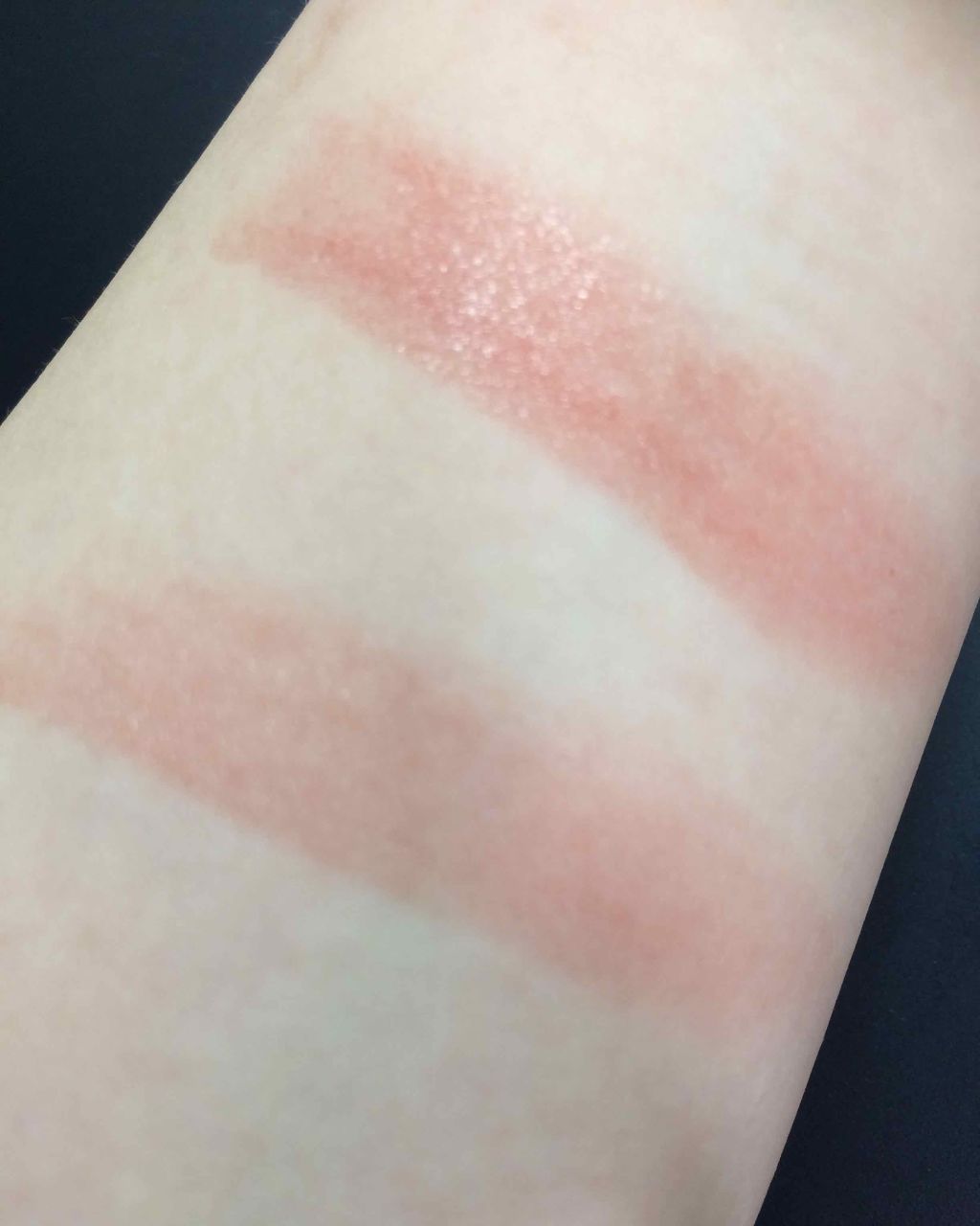 ラスティンググロスリップ/CEZANNE/口紅を使ったクチコミ（3枚目）