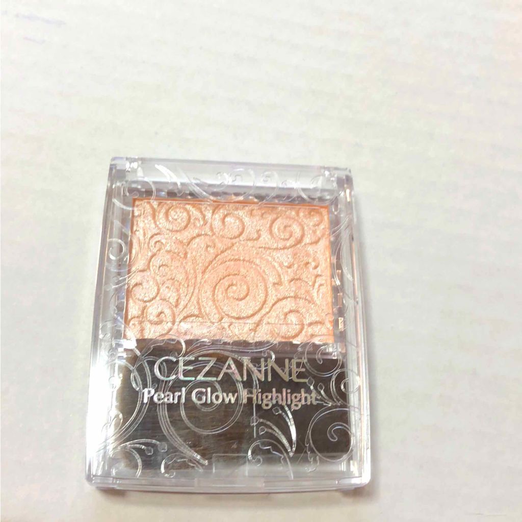 パールグロウハイライト/CEZANNE/パウダーハイライトを使ったクチコミ(1枚目)