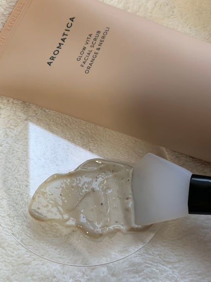 グロービタ フェイシャルスクラブ オレンジ&ネロリ/AROMATICA/スクラブ・ゴマージュを使ったクチコミ(7枚目)