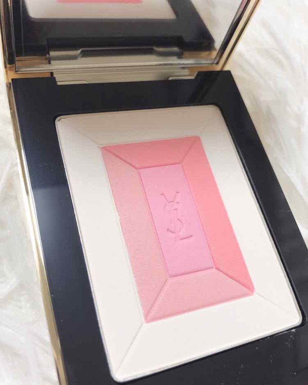 フェイスパレット シマー ラッシュ/YVES SAINT LAURENT BEAUTE/プレストパウダーを使ったクチコミ(2枚目)