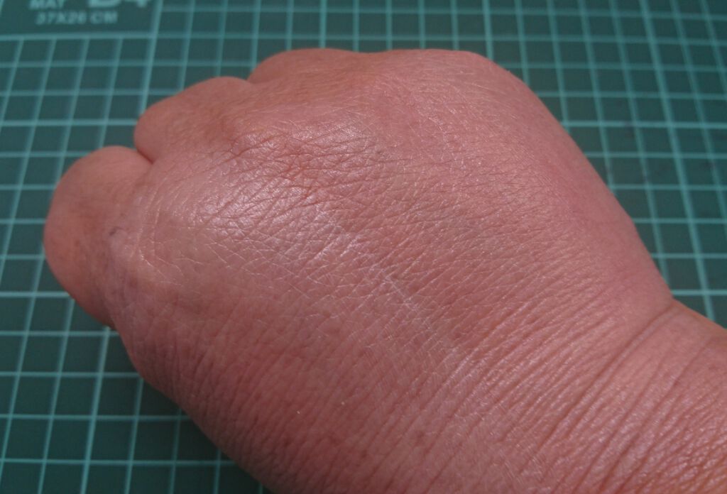 UVイデア XL プロテクショントーンアップ/ラ ロッシュ ポゼ/日焼け止めクリームを使ったクチコミ(3枚目)