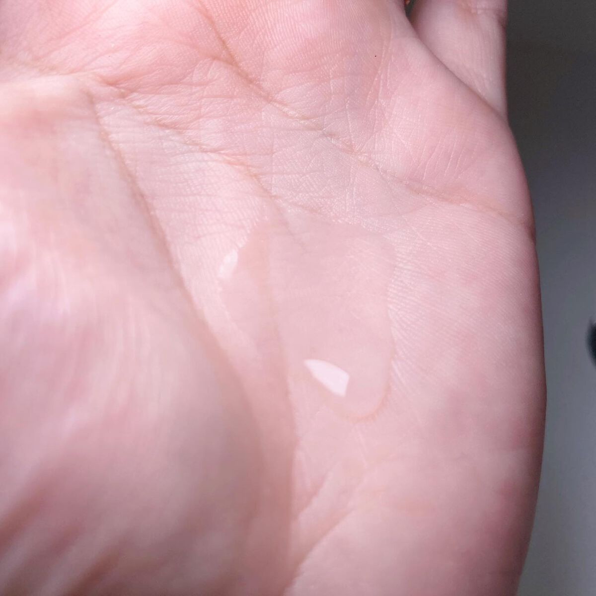 エファクラ ピールケア セラム/ラ ロッシュ ポゼ/美容液を使ったクチコミ(5枚目)