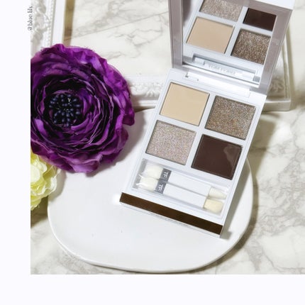 ソレイユ アイ カラー クォード 01 ルミエール ディヴェール(限定)/TOM FORD BEAUTY/アイシャドウパレットを使ったクチコミ(2枚目)