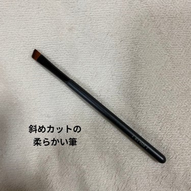 エトヴォス アイライナーブラシのクチコミ「\ガイドラインも自由自在に/

♡エトヴォス
　アイライナーブラシ
　¥1,100 税込

ア.....」（2枚目）