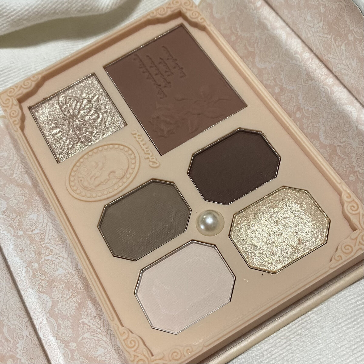 女王のカメオミニマルチパレット 02 マリア/COLORROSE/マルチパレットを使ったクチコミ（2枚目）