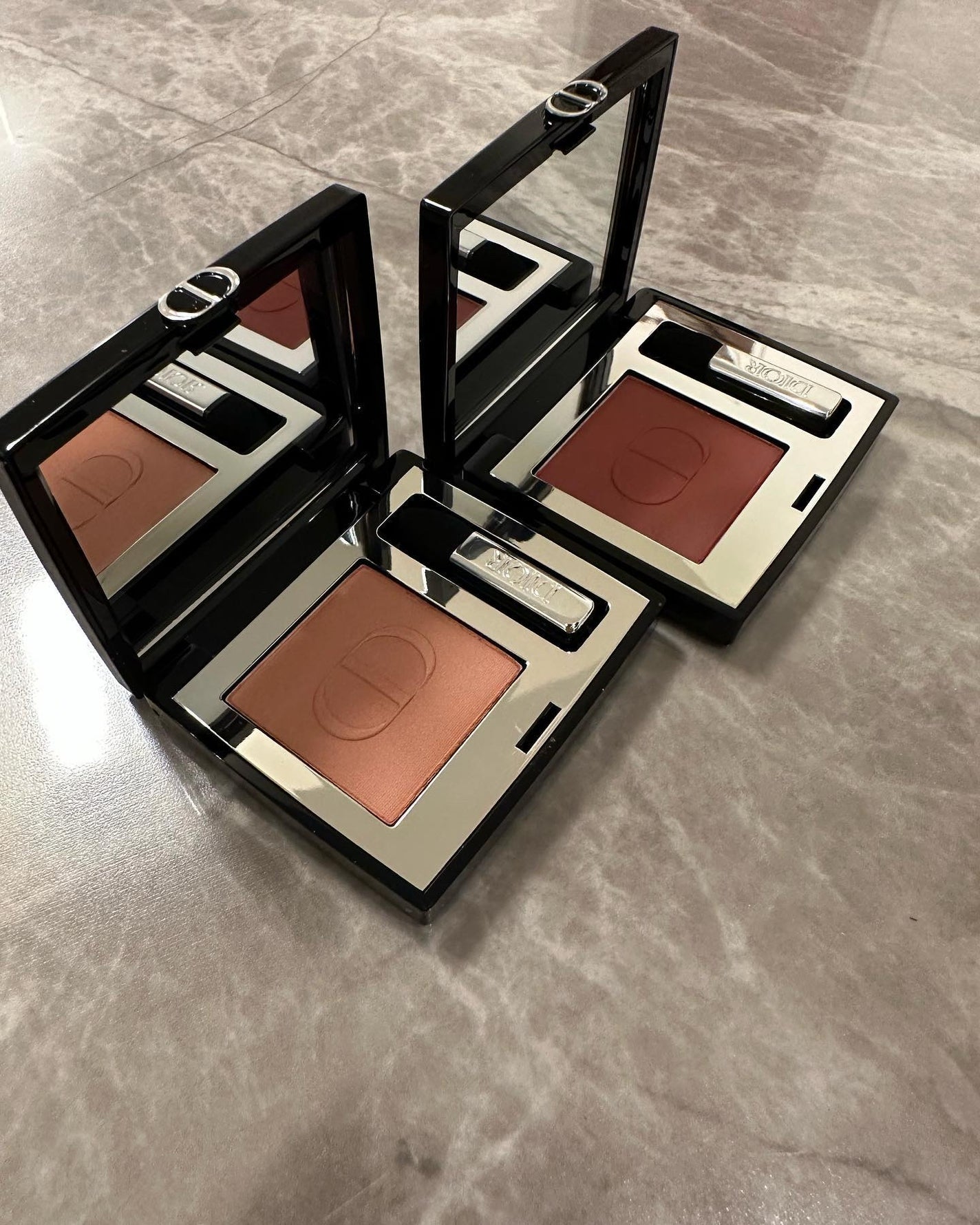 ディオールショウ モノ クルール/Dior/アイシャドウを使ったクチコミ(5枚目)