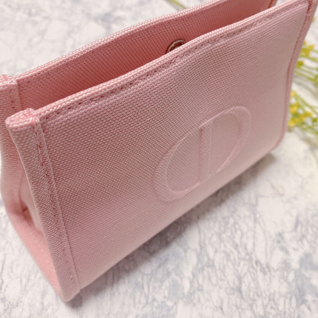 【旧】ディオールスキン フォーエヴァー フルイド グロウ/Dior/リキッドファンデーションを使ったクチコミ(4枚目)