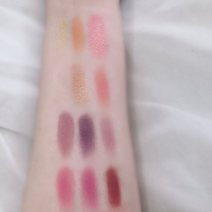 星空12色アイシャドウパレット/VCND/アイシャドウパレットを使ったクチコミ(4枚目)