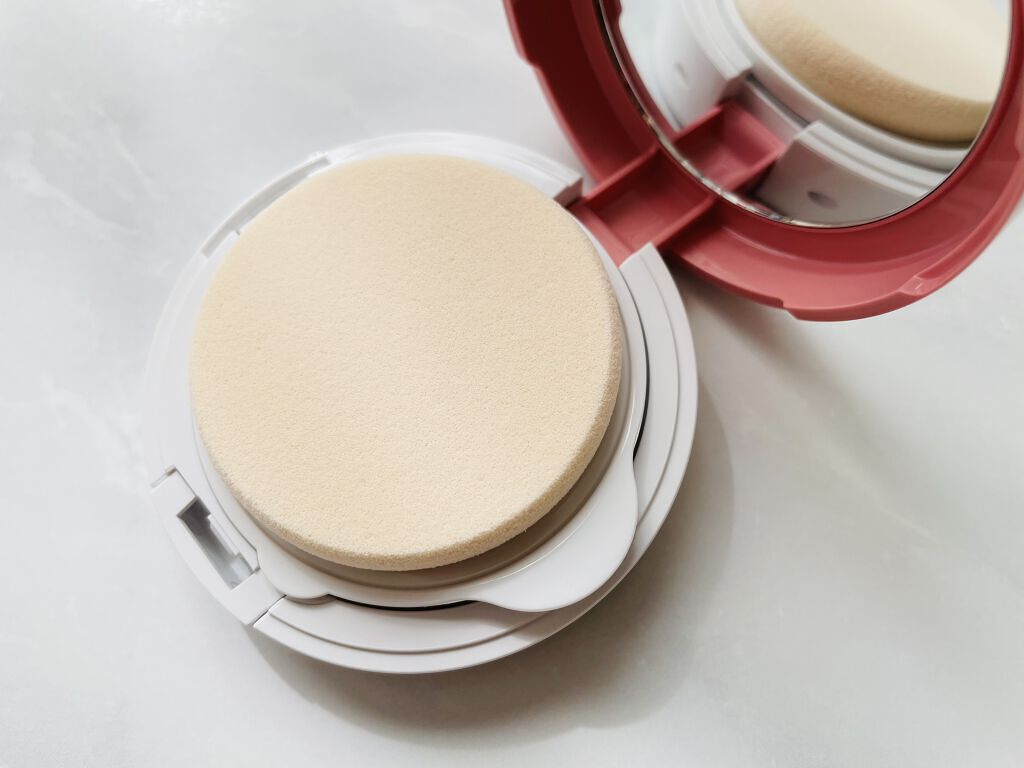 カバーステイＷＰファンデーションＵＶ 03（オークル-D相当）/コフレドール/パウダーファンデーションを使ったクチコミ（3枚目）