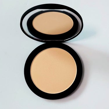 ソフトマット　アドバンスト　パーフェクティングパウダー 03123/NARS/プレストパウダーを使ったクチコミ（1枚目）