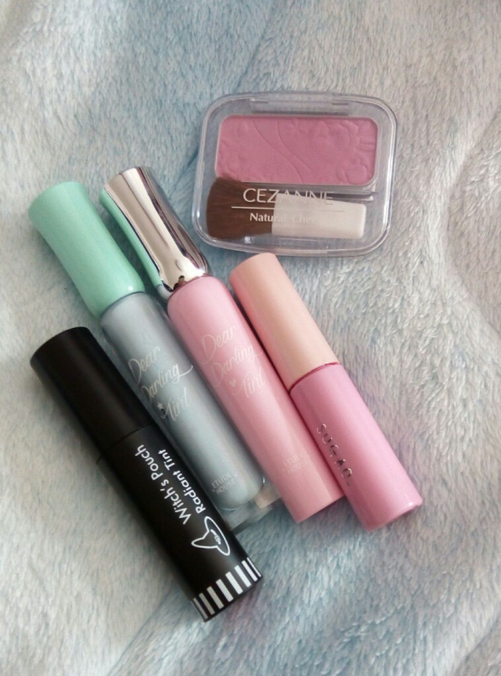 ラディアントロリーティント/Witch's Pouch/リップティントを使ったクチコミ（2枚目）