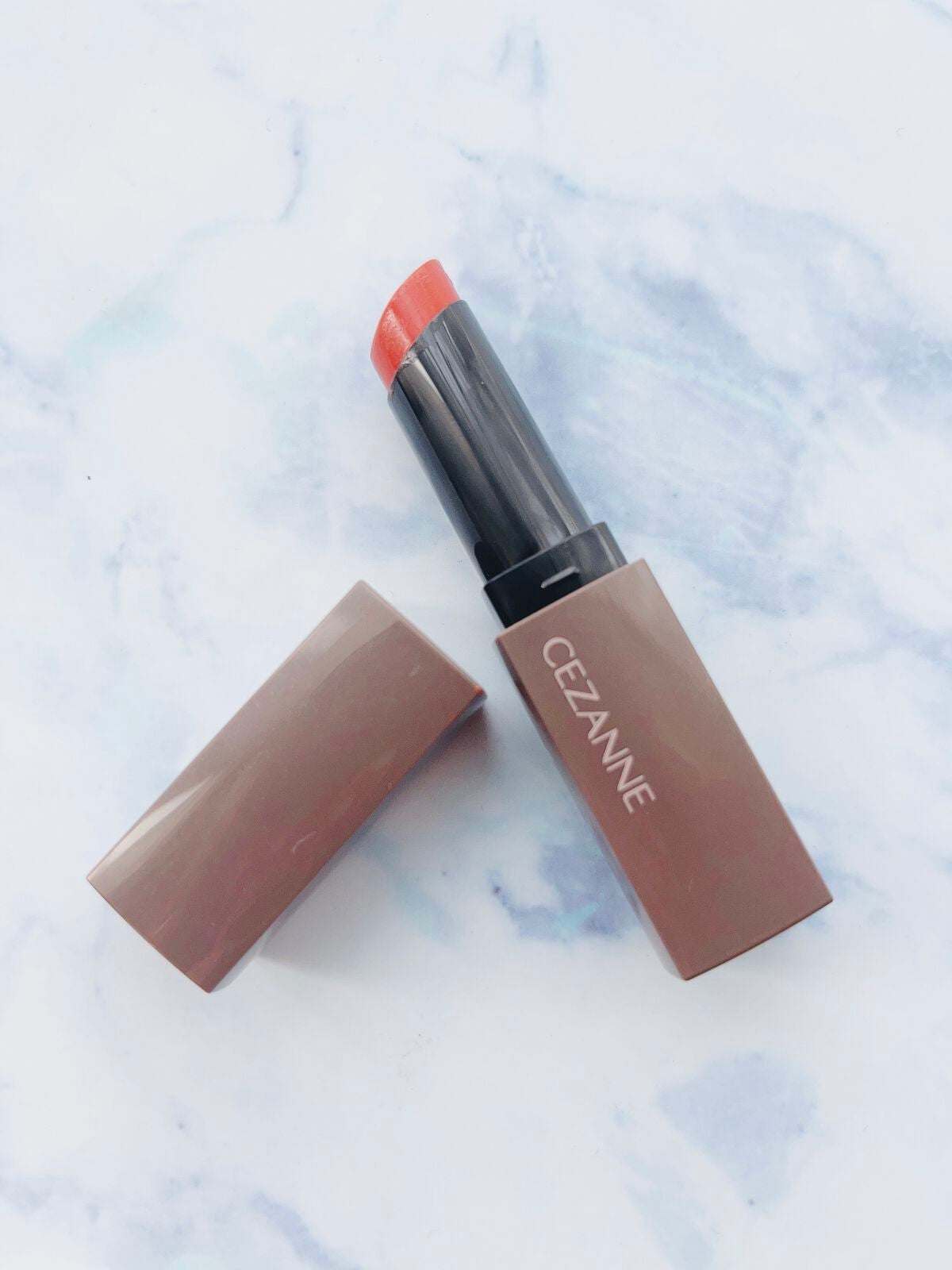 リップカラーシールド/CEZANNE/口紅を使ったクチコミ(2枚目)