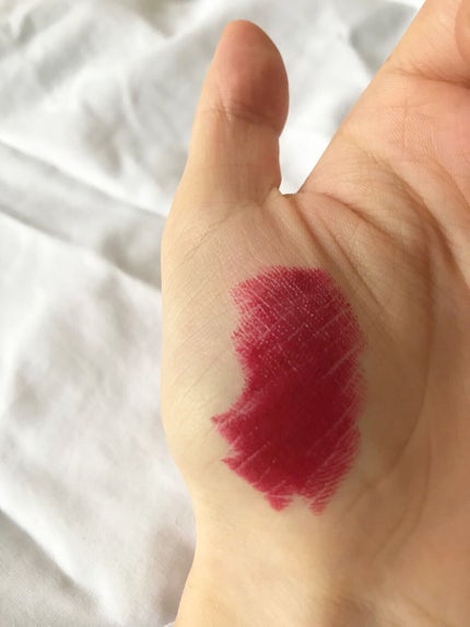 Love Bear リップスティック ツヤタイプ/FlowerKnows/口紅を使ったクチコミ(3枚目)