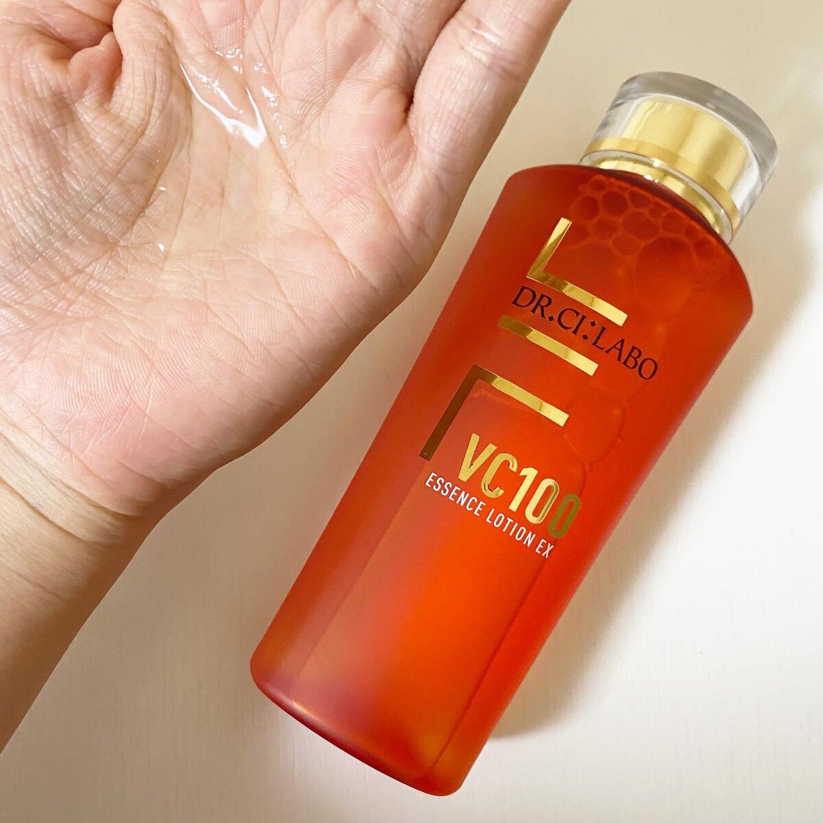 VC100エッセンスローション EX/ドクターシーラボⓇ/化粧水を使ったクチコミ（2枚目）