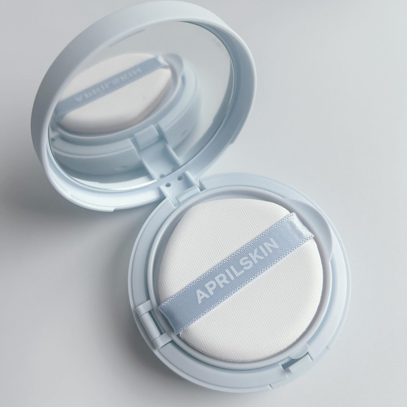 グロー マットクッション/APRILSKIN/クッションファンデーションを使ったクチコミ(5枚目)