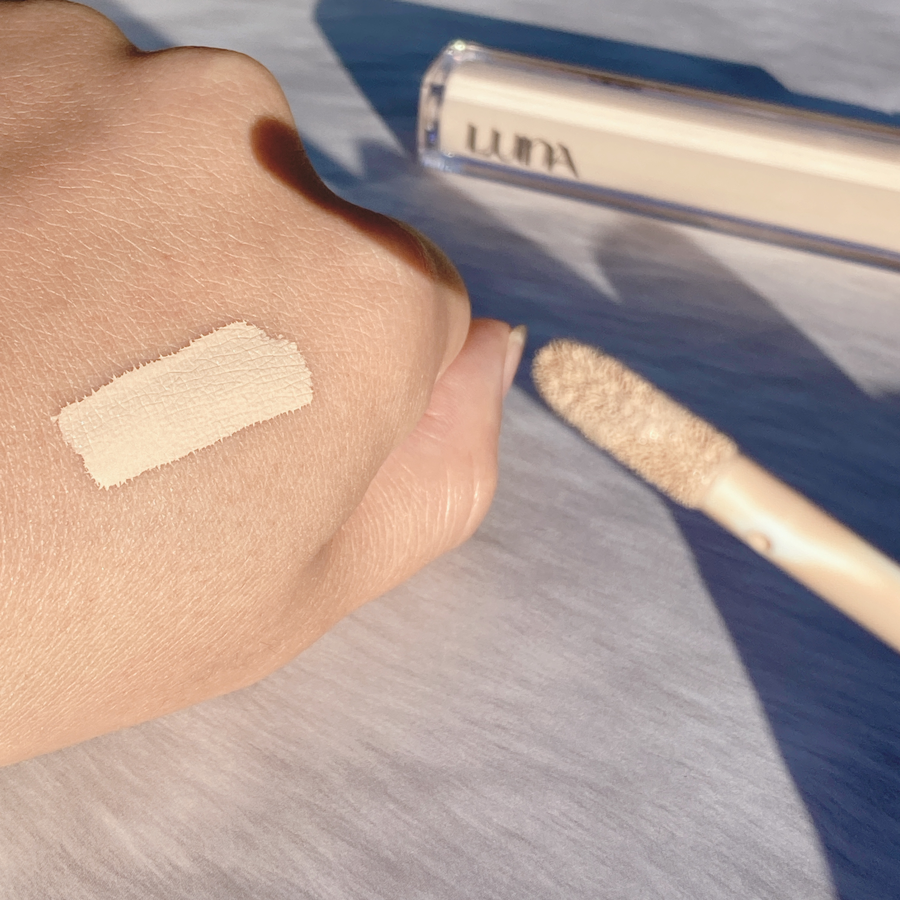 ロングラスティングチップコンシーラーフィックシングフィット/LUNA/リキッドコンシーラーを使ったクチコミ（2枚目）