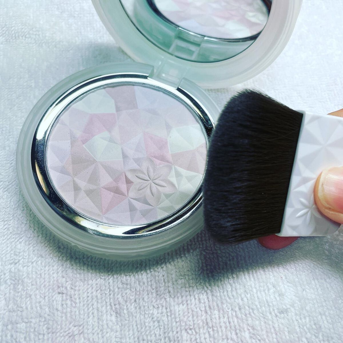 AQ オーラ リフレクター/DECORTÉ/プレストパウダーを使ったクチコミ(6枚目)