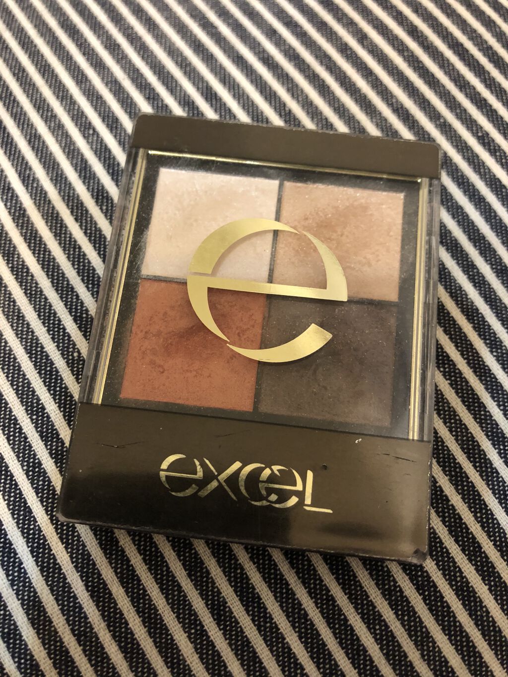 スキニーリッチシャドウ/excel/アイシャドウパレットを使ったクチコミ（1枚目）