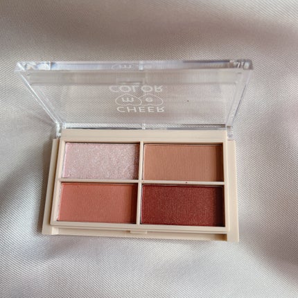 CHEER me COLOR アイシャドウ/セリア/アイシャドウパレットを使ったクチコミ(4枚目)
