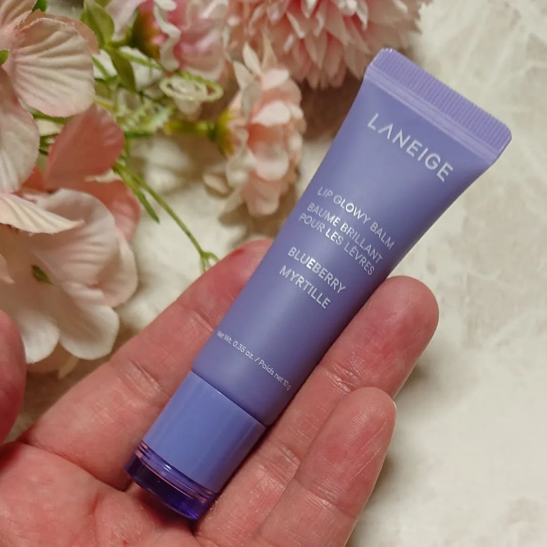 リップグロウィバーム ブルーベリー/LANEIGE/リップバームを使ったクチコミ（3枚目）