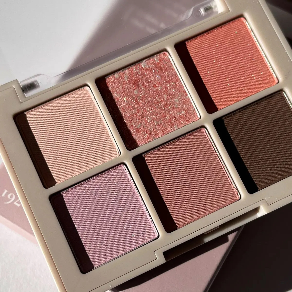 ブラーフィニシュシャドウパレット/Dinto/アイシャドウパレットを使ったクチコミ（3枚目）