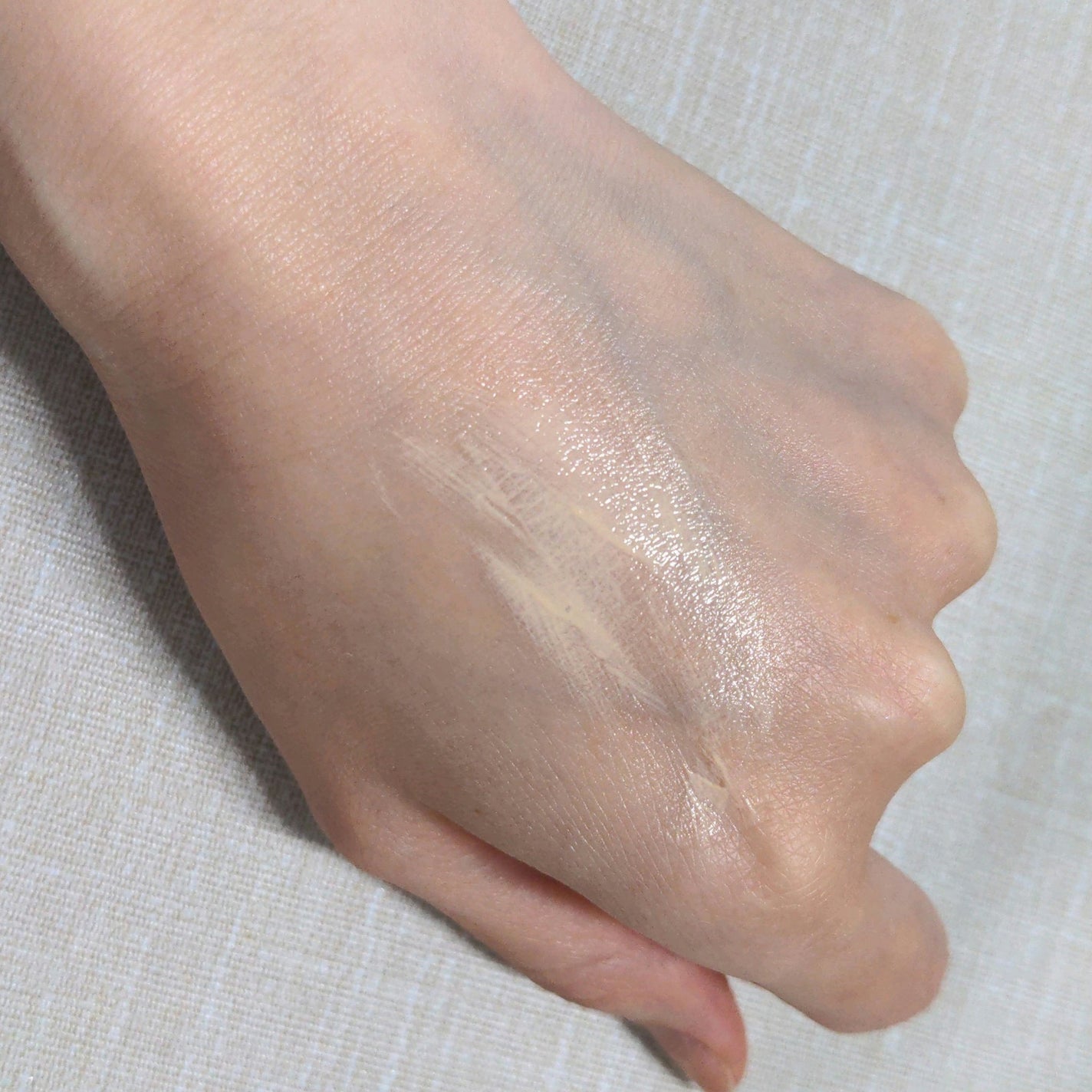 ミネラルインナートリートメントベース/エトヴォス/化粧下地を使ったクチコミ(3枚目)