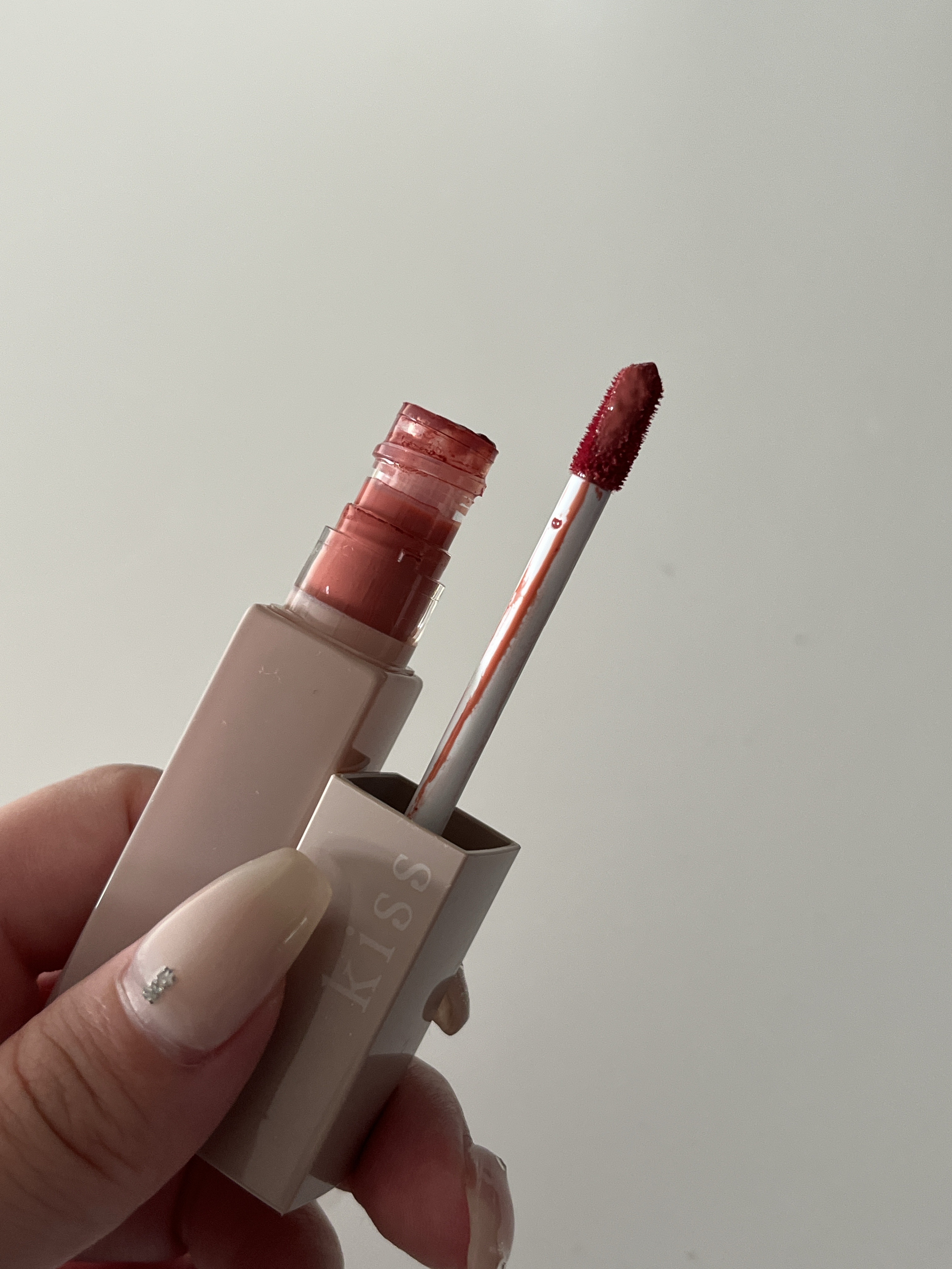 リップアーマー/KiSS/口紅を使ったクチコミ（3枚目）