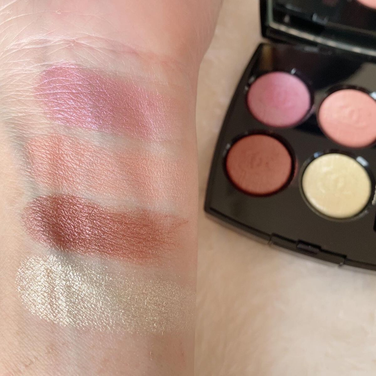 レ キャトル オンブル/CHANEL/アイシャドウパレットを使ったクチコミ(5枚目)