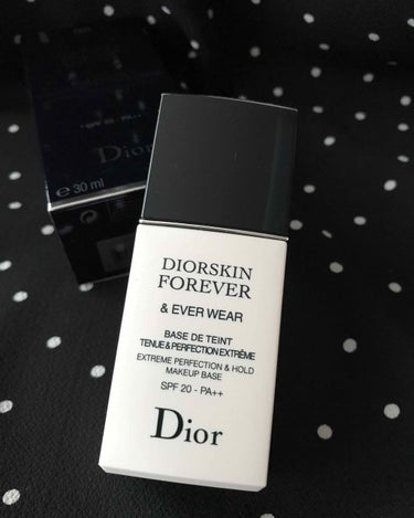 ディオールスキン フォーエヴァー＆エヴァー ベース SPF20／PA++/Dior/化粧下地を使ったクチコミ（1枚目）