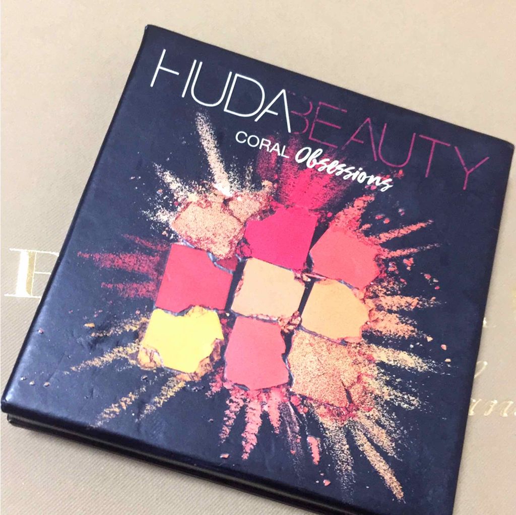 Obsessions Eyeshadow Palette/Huda Beauty/アイシャドウパレットを使ったクチコミ（2枚目）