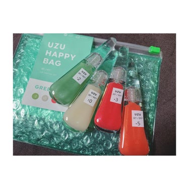 UZU HAPPY BAG GREEN edition/UZU BY FLOWFUSHI/メイクアップキットを使ったクチコミ（2枚目）