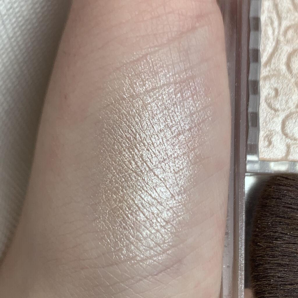 パールグロウハイライト/CEZANNE/パウダーハイライトを使ったクチコミ（3枚目）