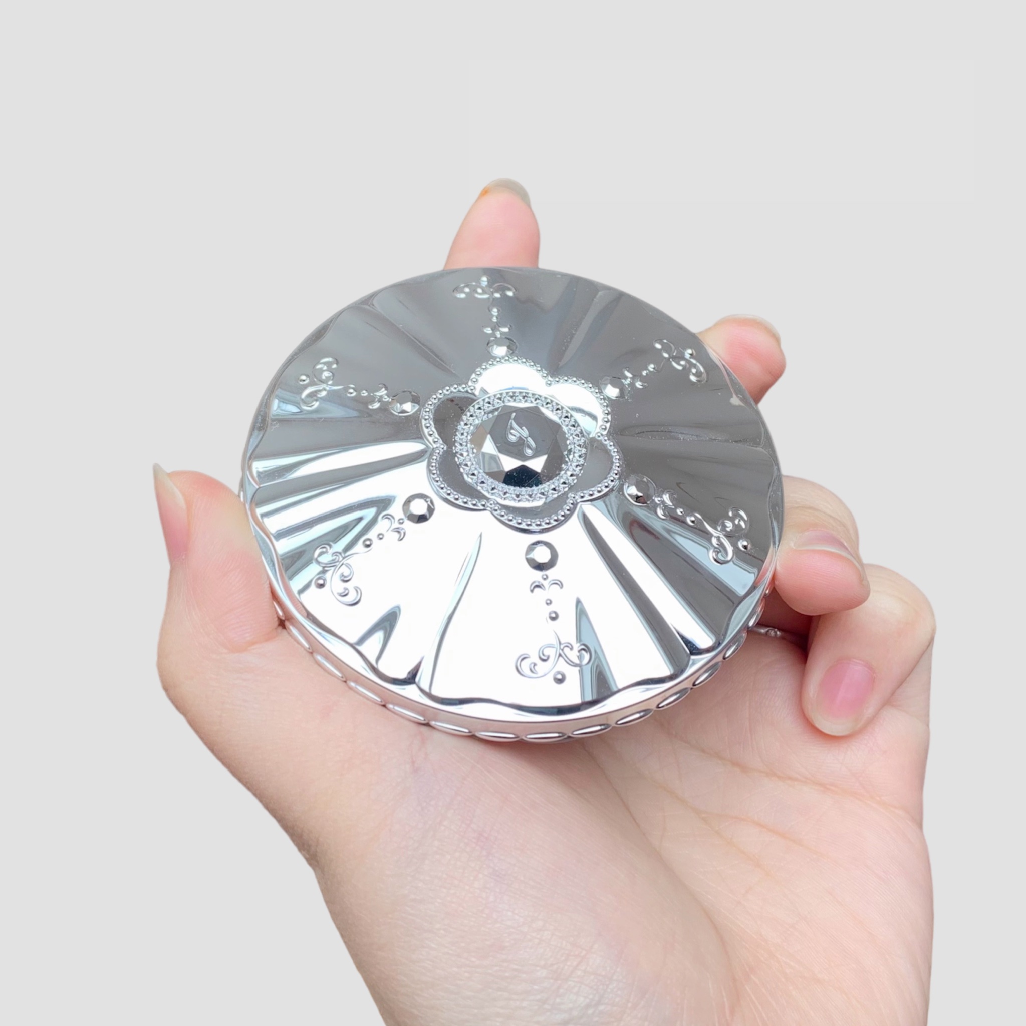 フラワークチュール メイクアップパフ/JILL STUART/パフ・スポンジを使ったクチコミ（3枚目）