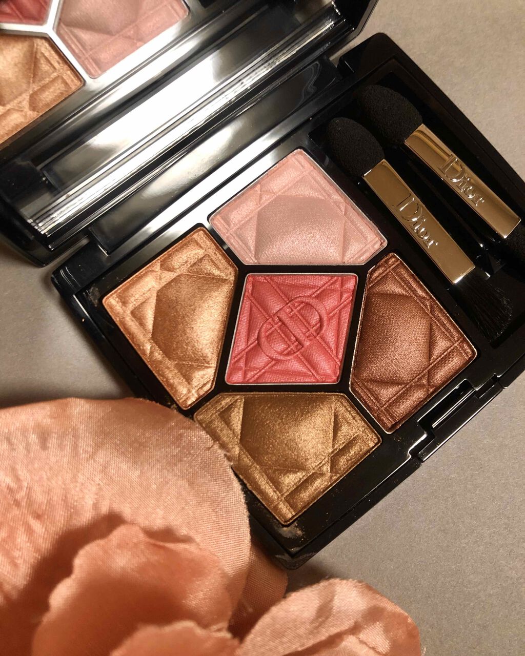 サンク クルール/Dior/アイシャドウパレットを使ったクチコミ(1枚目)