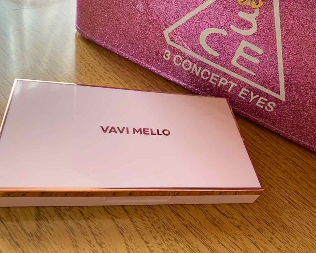 バレンタインボックス/VAVI MELLO/アイシャドウパレットを使ったクチコミ(3枚目)