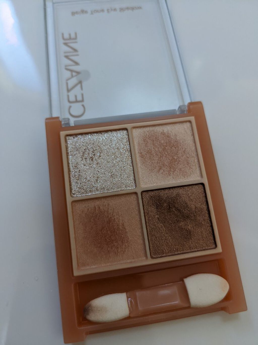 ベージュトーンアイシャドウ/CEZANNE/アイシャドウパレットを使ったクチコミ（2枚目）