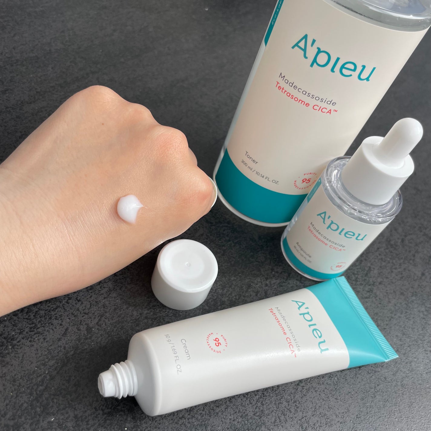 アピュー テトラソーム CICA化粧水/A’pieu/化粧水を使ったクチコミ(4枚目)