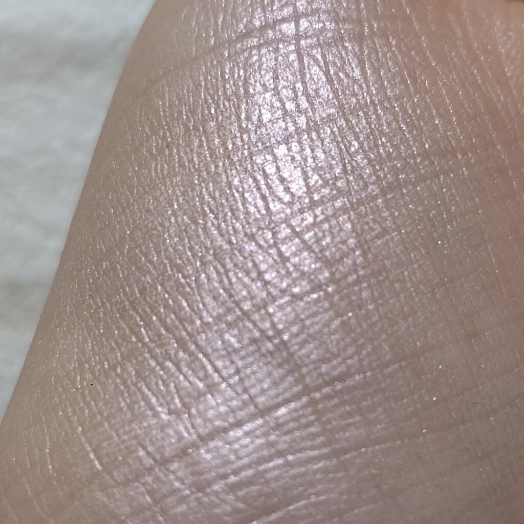 ドレープド シマーグロウ/excel/パウダーハイライトを使ったクチコミ(5枚目)